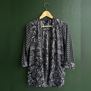 H&M Black and White Patterned Open-Front Tunic Sz 2